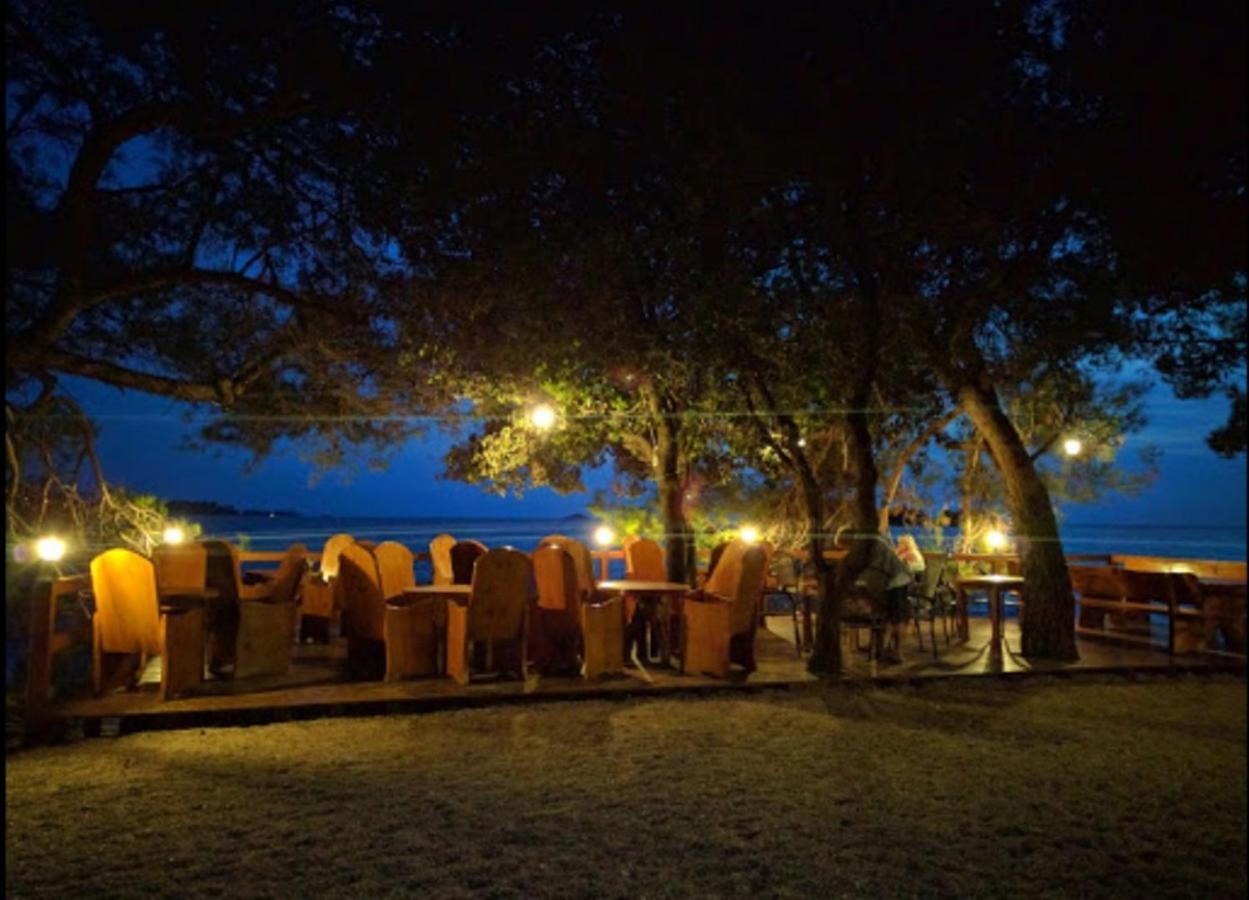 Studio Green Garden Borik Rovinj Bagian luar foto